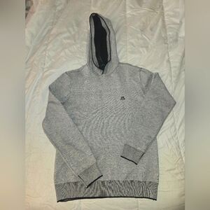 Marc Asher Light Heather Gray Pullover Sweater with Ribbed Cuffs